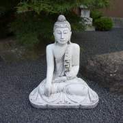 Buddha, sitzend
